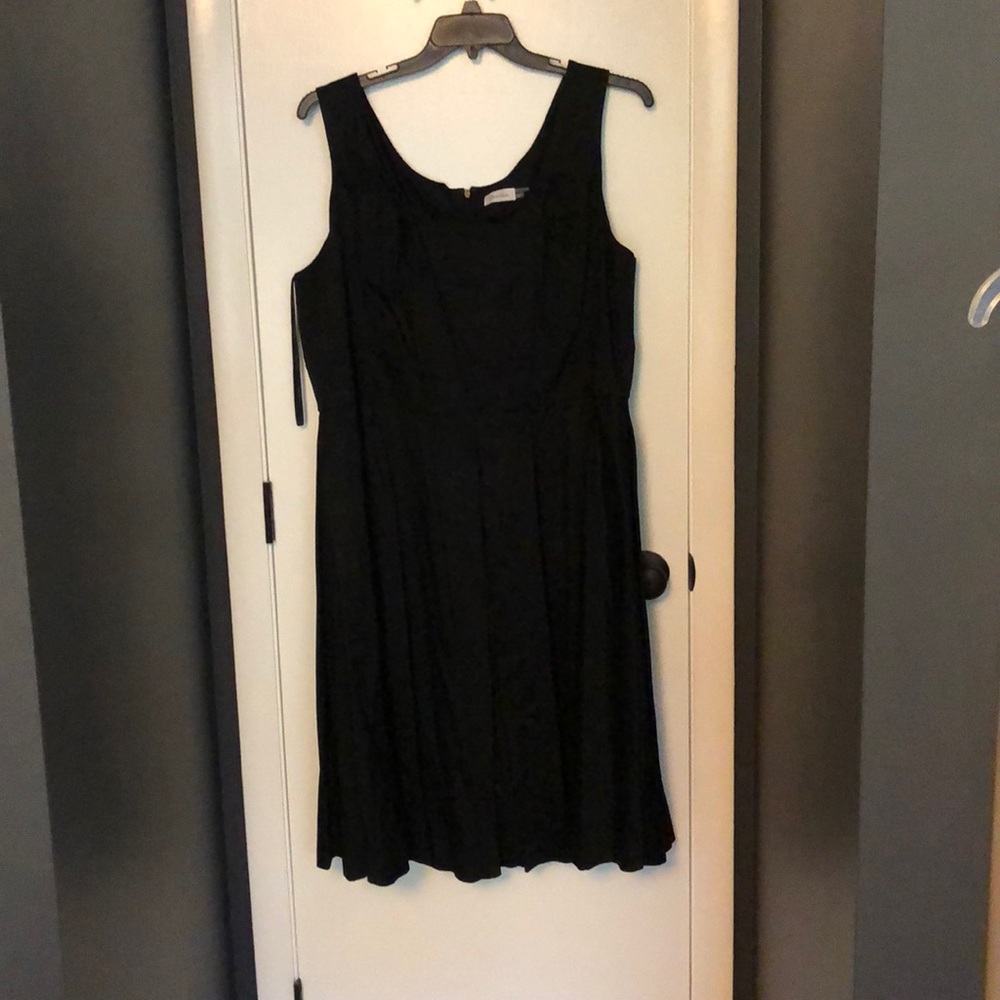 Calvin Klein empire waisted party dress